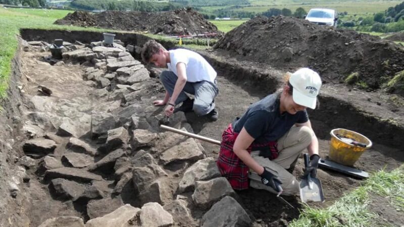 Pedra preciosa ‘única’ é descoberta em forte da era romana