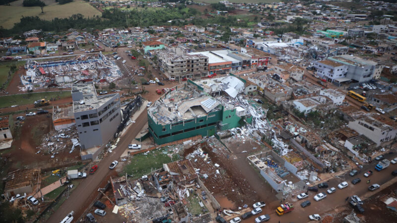 Tornado deixa rastro de destruição e prejuízos passam de R$ 150 mi no Paraná