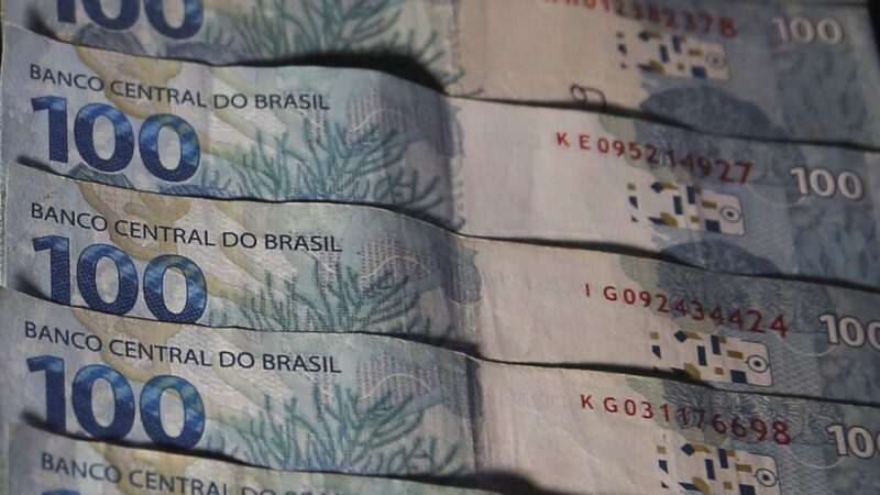 Inflação desacelera em outubro e fecha o mês com alta de 0,09%