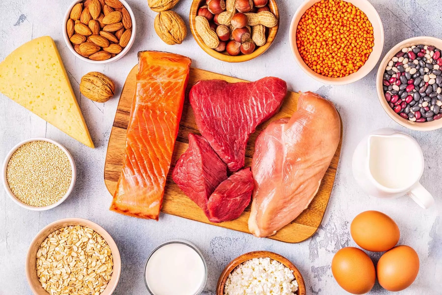 Proteína animal ou vegetal: nutricionista explica qual é melhor para a saúde e ganho de músculos