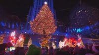 Decoração de natal do Pentágono é inaugurada em cerimônia nos EUA
