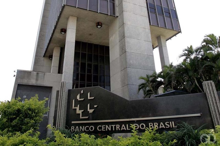 Focus reduz inflação prevista para 2025 e mantém projeções mais altas em 2026