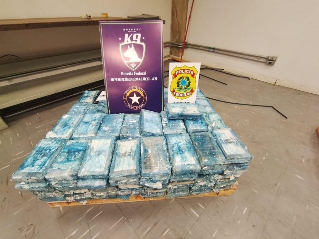 MG: PF e Receita apreendem 1,2 tonelada de cocaína no Aeroporto de Confins