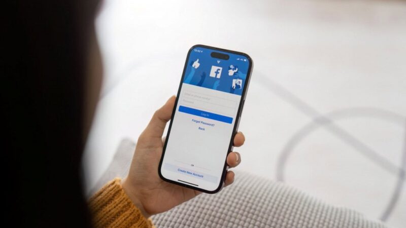Facebook pode restringir links e favorecer assinantes pagos
