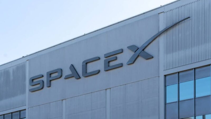 Fortuna de Elon Musk chega a número inédito na história