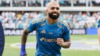 Premier League: Ano começa com seca de gols e City mais longe do título