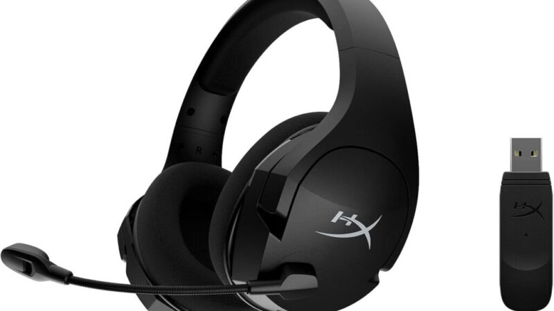 Liberdade total no setup: esse headset gamer sem fio da HyperX vale cada centavo