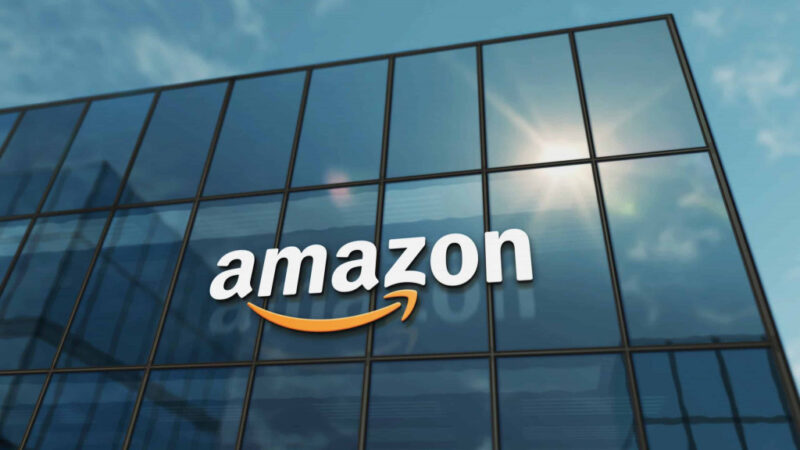Amazon detecta arquivos suspeitos de abuso infantil em treinamento de IA