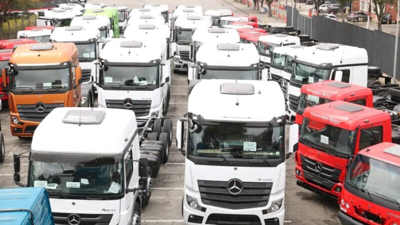 Governo anuncia R$ 10 bilhões em crédito para compra de caminhões