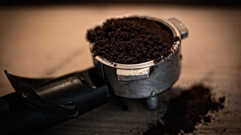 Tarifaço derruba exportações de café solúvel, mas consumo interno cresce, aponta Abics