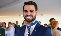 Defesa diz que Filipe Martins cumpriu cautelares e chama prisão de vingança