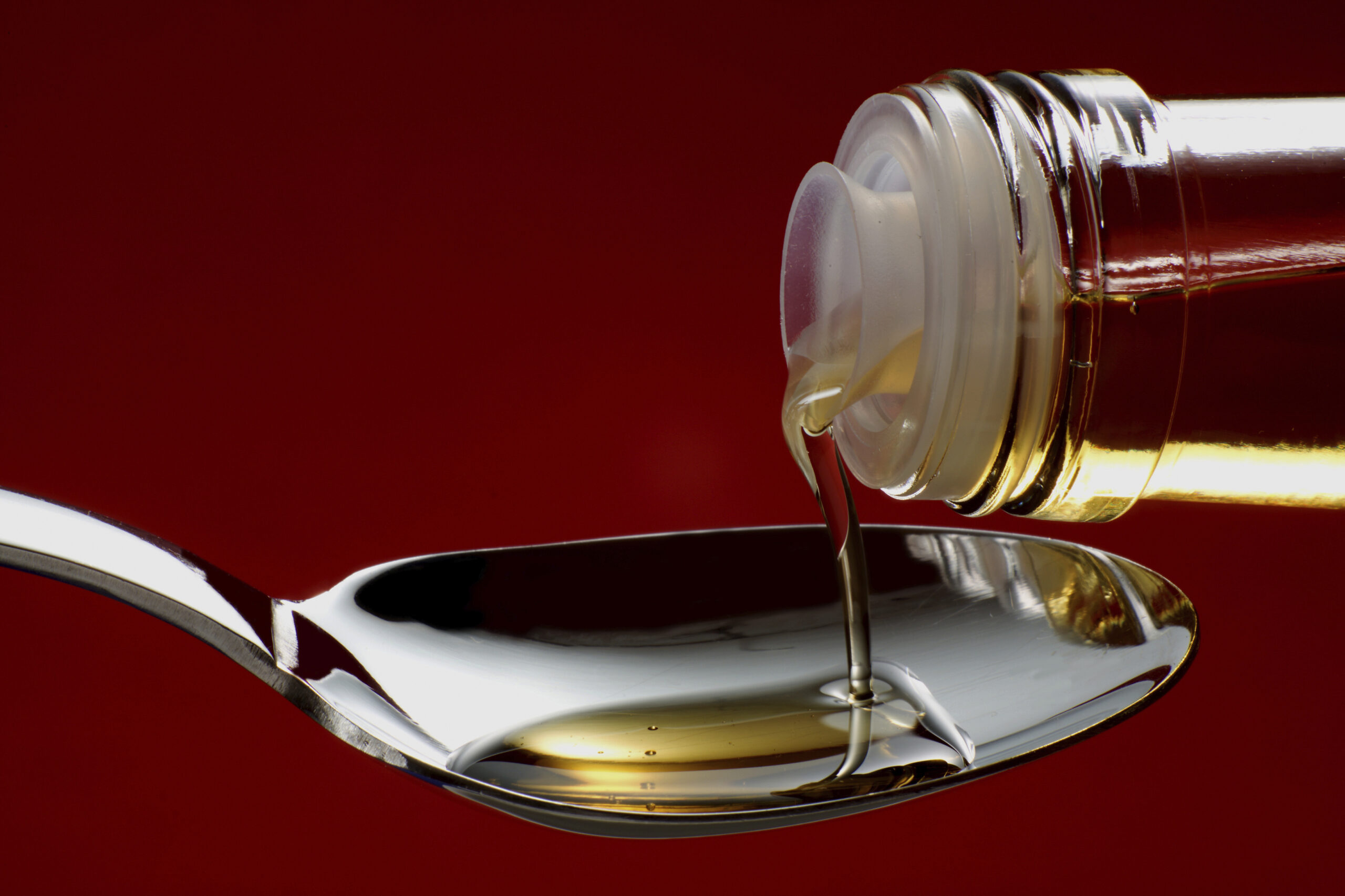Banha de porco ou óleo de soja, qual é mais saudável? Nutricionista explica