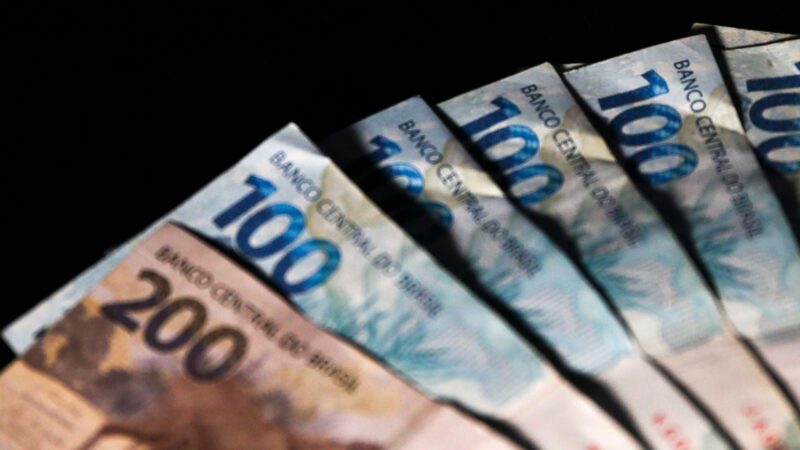 Veto de R$ 160 milhões expõe o exagero dos fundos eleitorais no Brasil digital