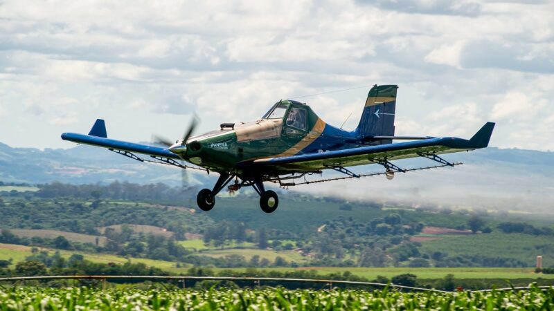 Registro de aeronaves agrícolas cresce e Brasil mantém vice-liderança global