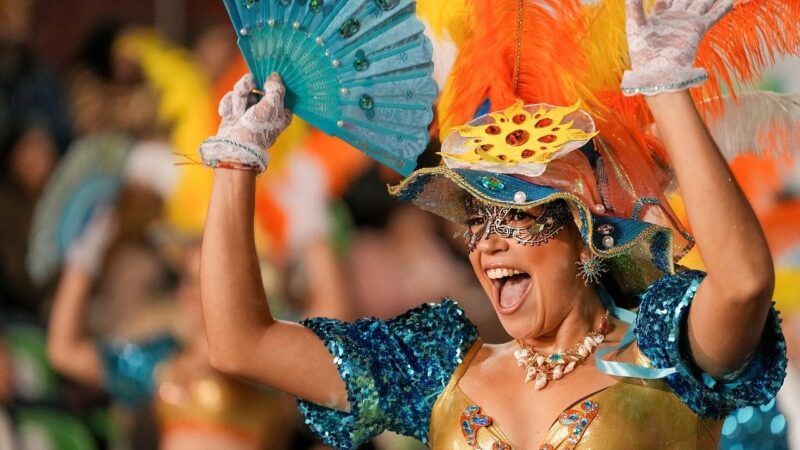 Sofrência invade as ruas de São Paulo e transforma o Carnaval em palco sertanejo; confira a programação