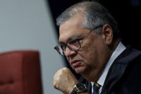 Câmara reajusta verba de gabinete e cota parlamentar