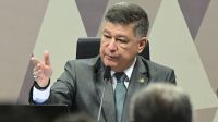 Peritos apontam inconsistências em explicação de Moraes sobre mensagens