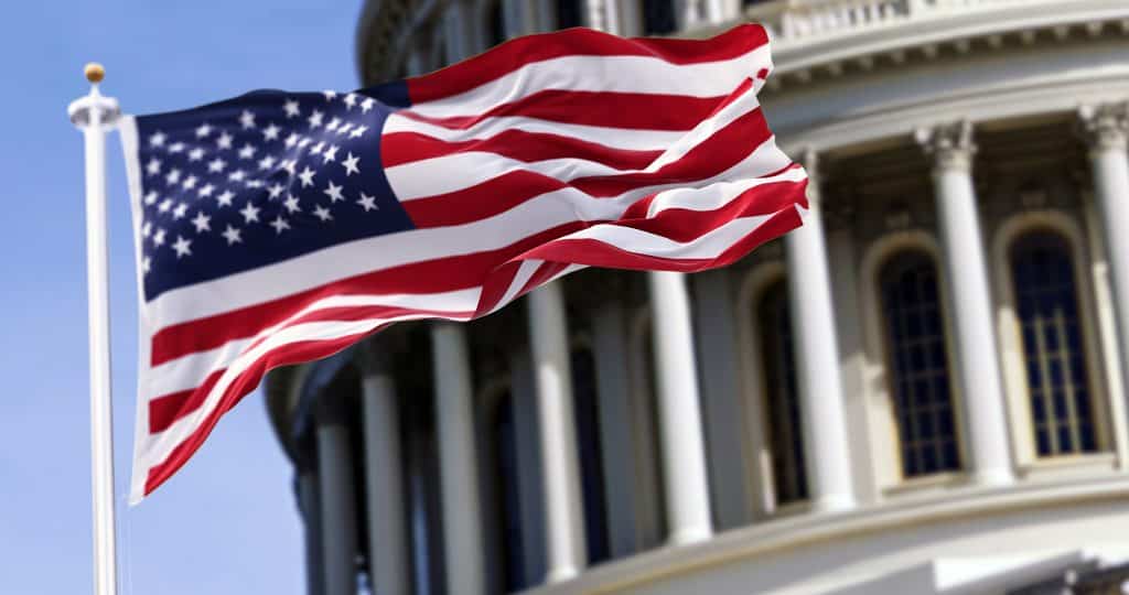 EUA anunciam fundo internacional de US$ 1 trilhão para semicondutores, minerais e energia