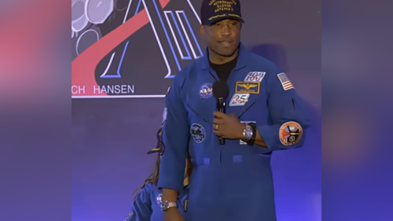 Após missão à Lua, piloto da NASA dá testemunho de fé: “Queria agradecer a Deus em público”