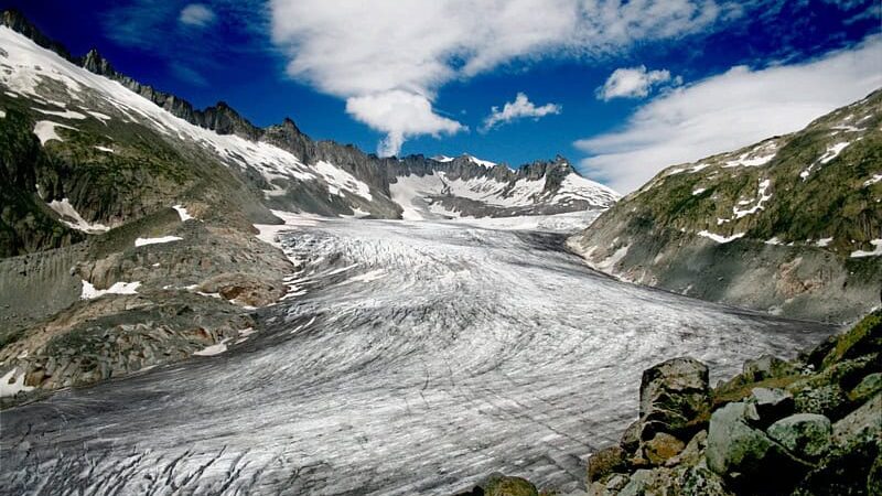 6 milhões de quilos de gelo escavados revelam segredos de um glaciar