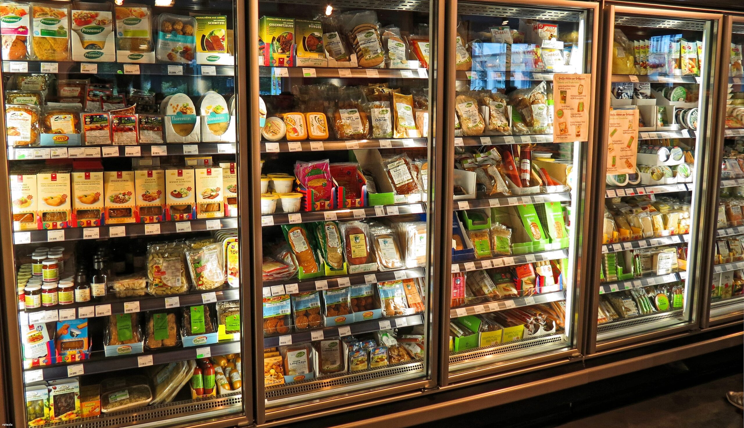 Nova embalagem substitui conservantes e pode eliminar bactérias nocivas de alimentos
