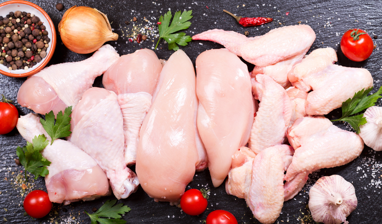 Após três meses de queda, preço do frango volta a subir